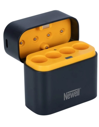 Newell 4-kanalni polnilnik + 4x AA Li-Ionska polnilna baterija 2200mAh