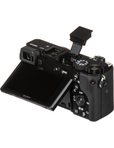 Sony A6100 + 16-50mm II (KIT)