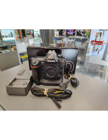 Nikon D6 body (rabljeno, 4/5)