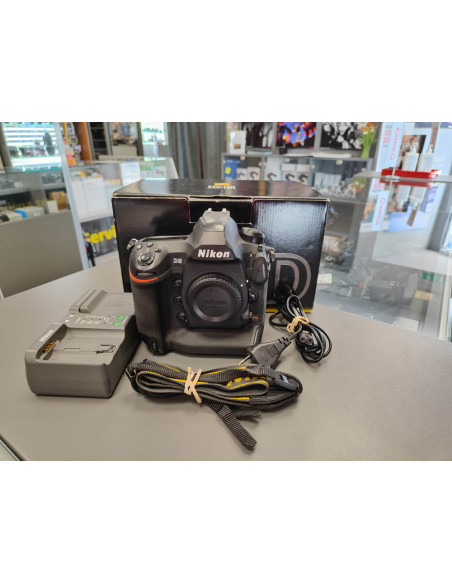 Nikon D6 body (rabljeno, 4/5)