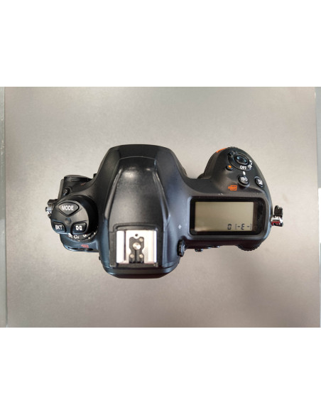 Nikon D6 body (rabljeno, 4/5)