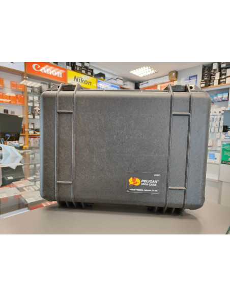 Pelican PVC kovček (rabljeno, 4/5)