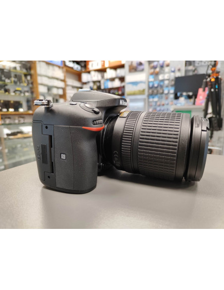 Nikon D7200 + 18-140 (rabljeno, 5/5)