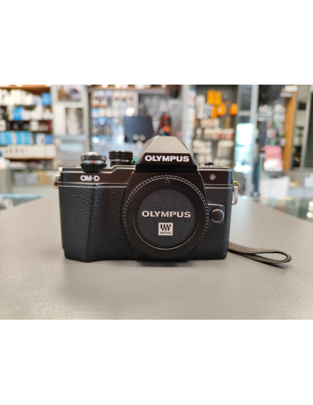 Olympus E-M10 II ohišje (rabljeno, 4/5)